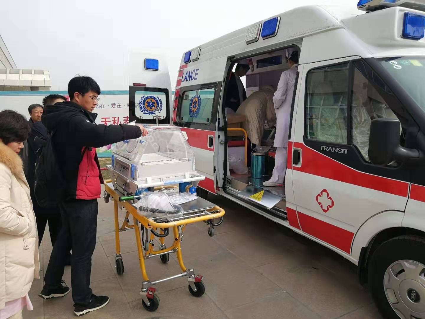 南涧救护车转院